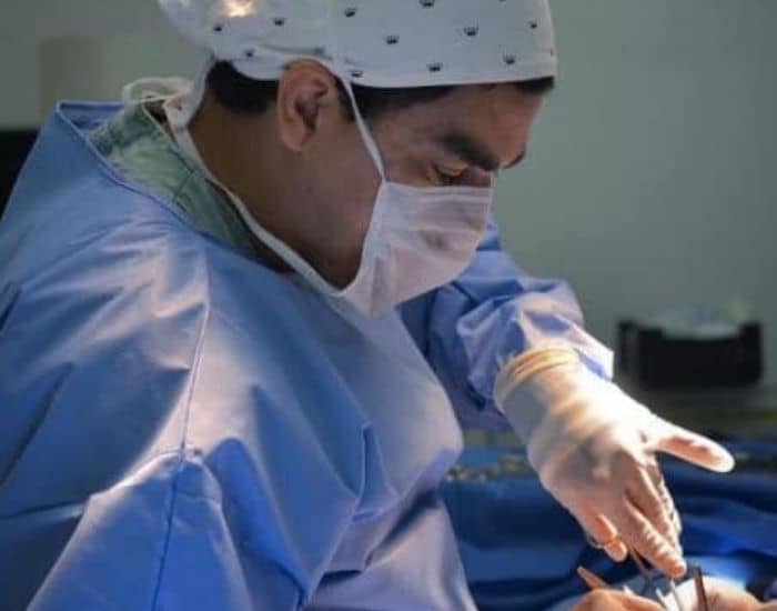 Mastopexia, abdominoplastia e hidrolipo